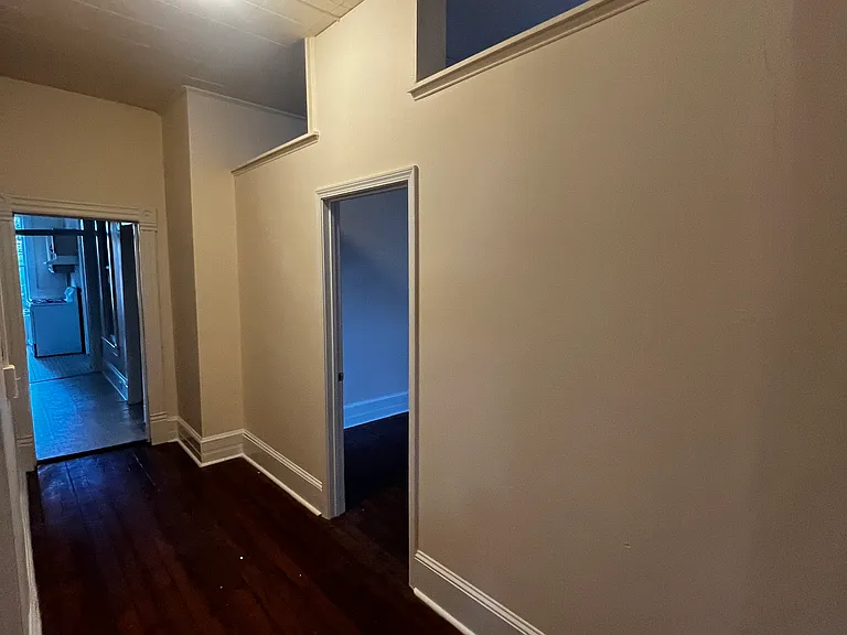 406 Highland Ave SW #2 — Photo 17