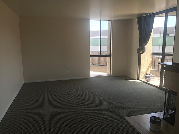 4th image of 5190 E Colorado St APT 209