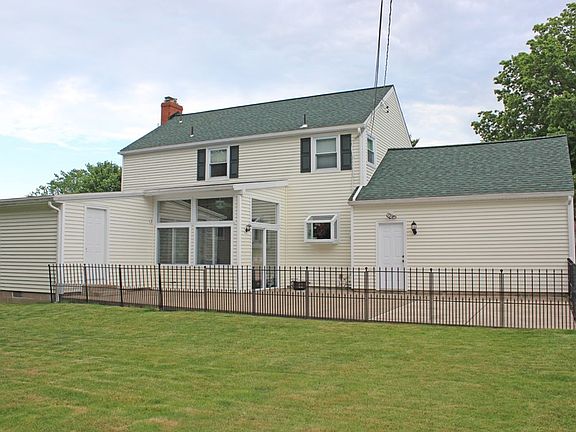2nd image of 5620 Gardner Dr