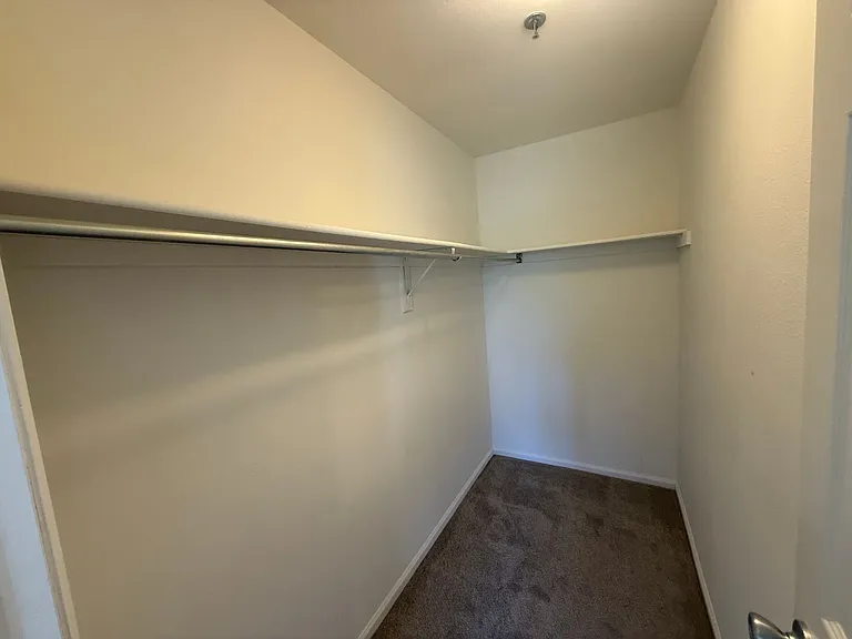 2727 Folsom St #303 — Photo 13