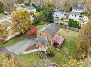 4 Mars Pl, Littleton, MA 01460
