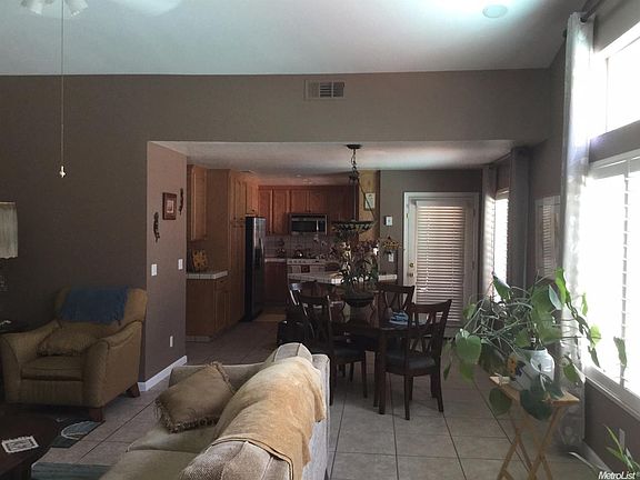 4th image of 1803 Nehemiah Dr