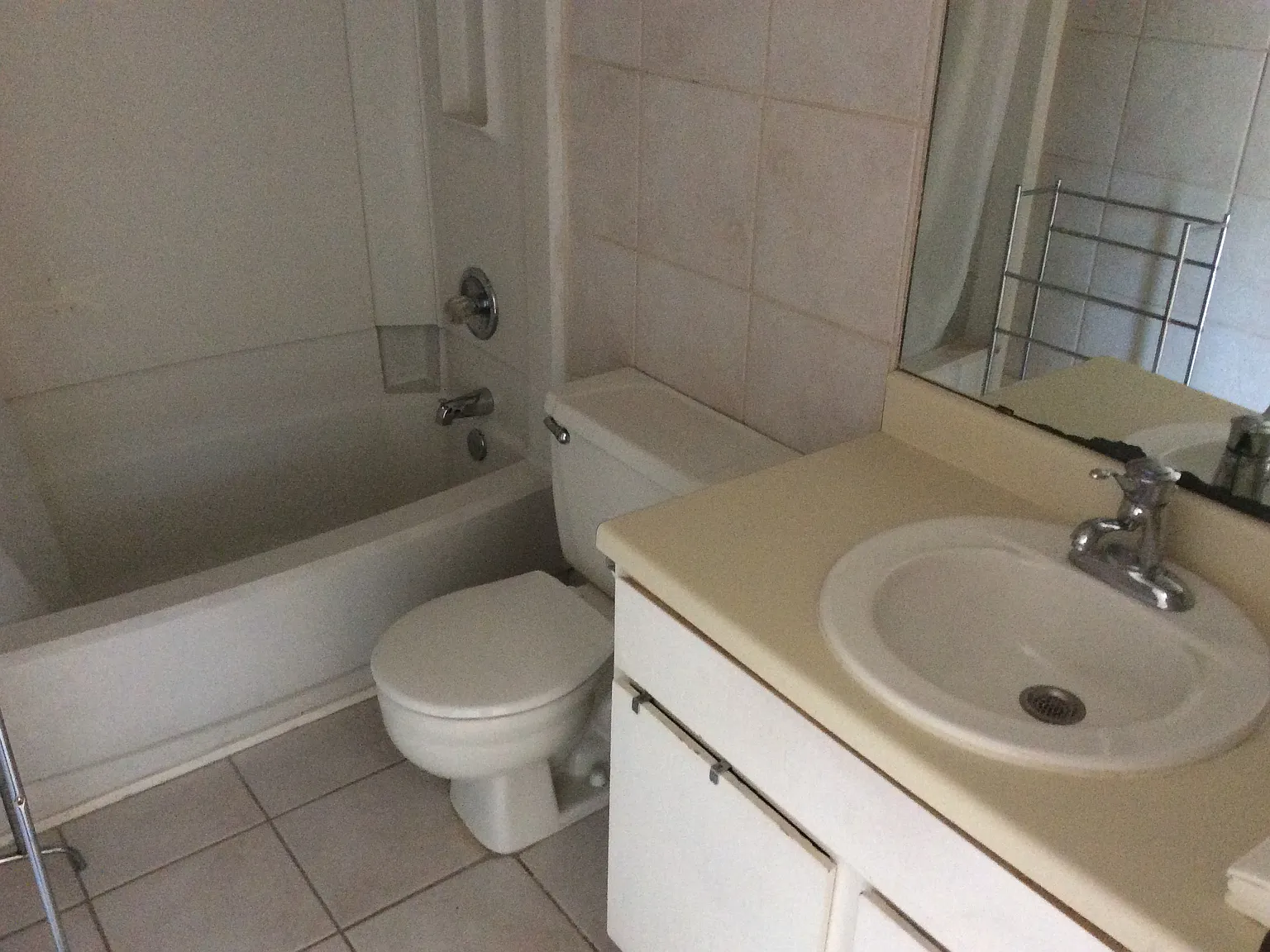 12905 Woodforest Blvd — Photo 4