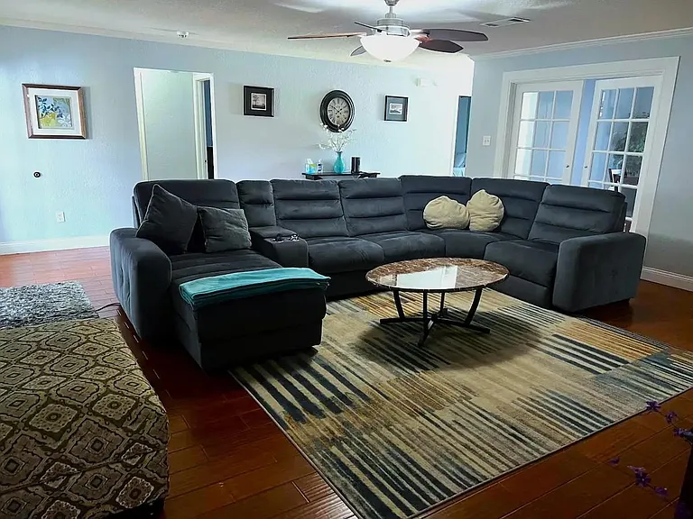 4507 Breckenridge Dr — Photo 3