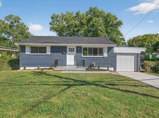 126 Riddle Rd, Cincinnati, OH 45215