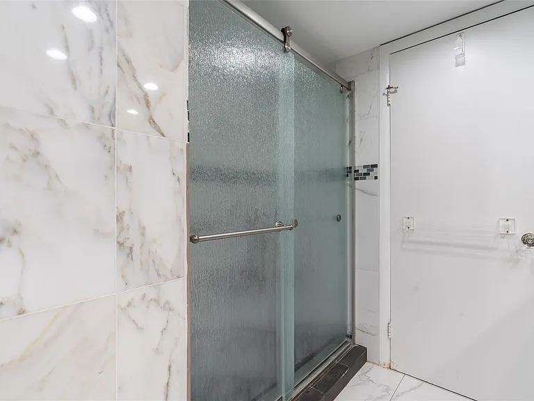 4280 Galt Ocean Dr #5F — Photo 16
