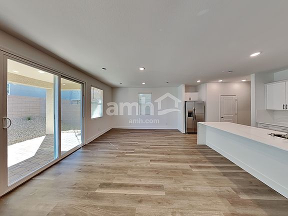 4th image of 8391 Buckskin Cliff Ave