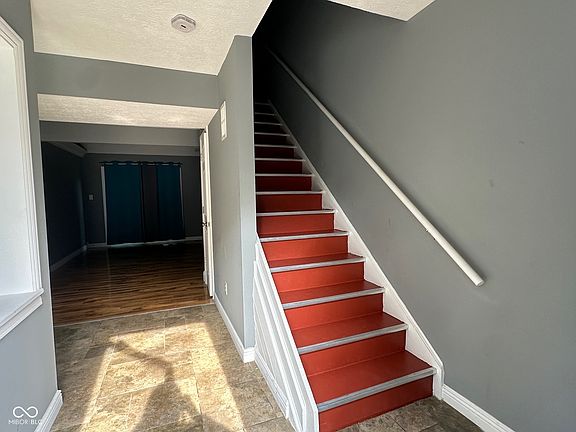 2nd image of 7890 Benjamin Dr