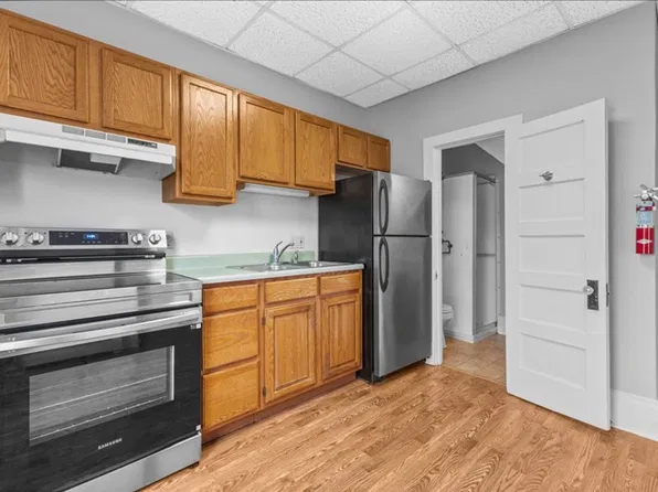 234 Pearl St, 234 Pearl St APT 8, Burlington, VT 05401