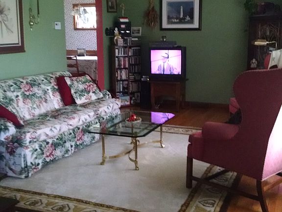 Living Rm/hardwood floors