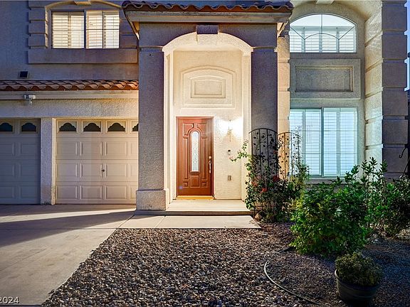 3rd image of 10821 Serendipity Ct