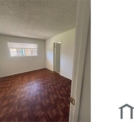 2nd image of 211 Chester Way APT 2