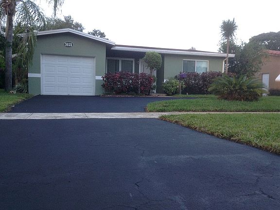 Circular driveway
