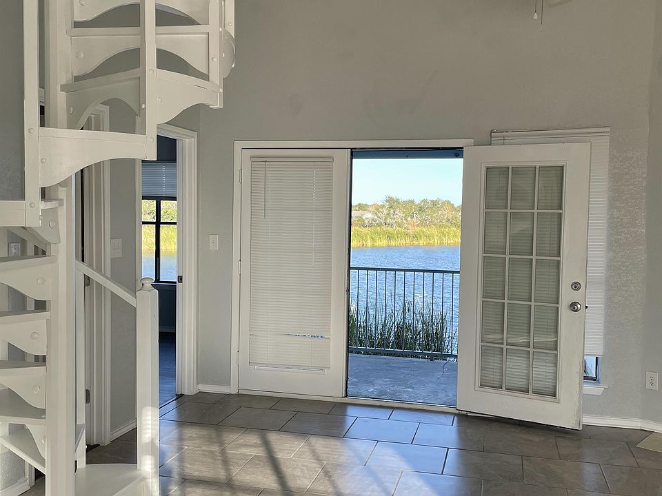 1st image of 146 W Lake Dr #301