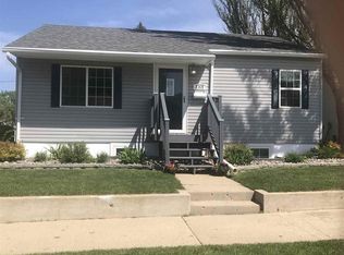 1201 5th St SW, Minot, ND 58701