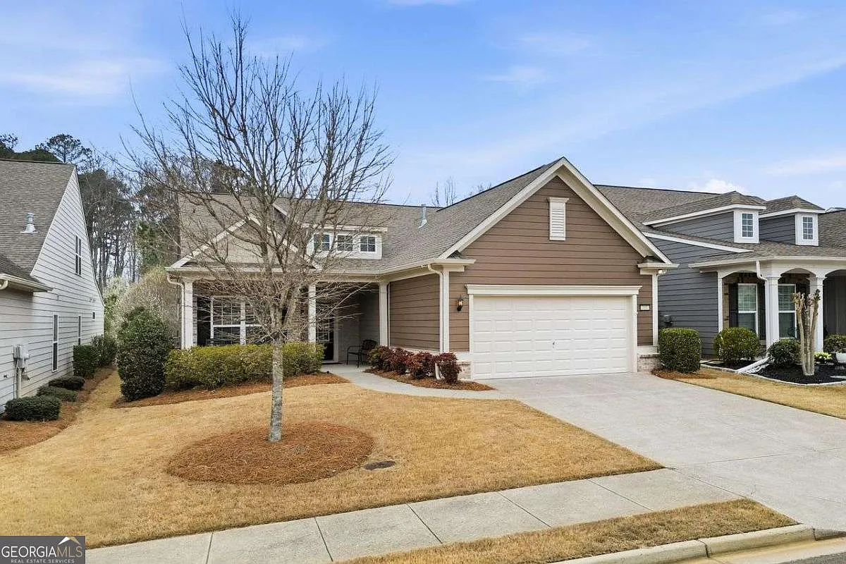 110 Wood Hollow Dr photo 1