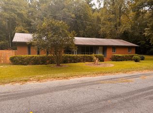 78 Walnut St, Mc Rae, GA 31055