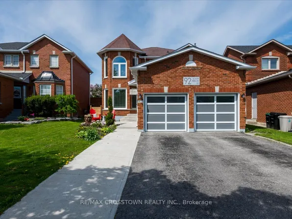 92 Golden Meadow Rd, Barrie, ON L4N 7G4