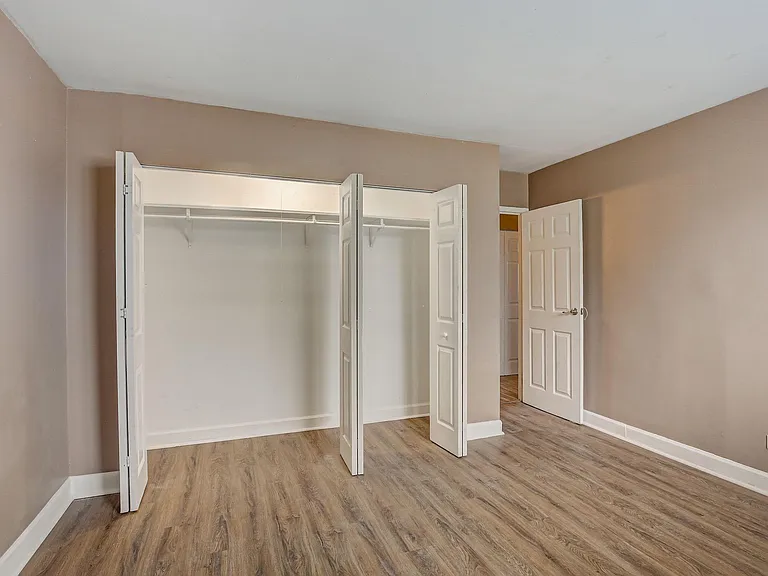 Standard Bedroom