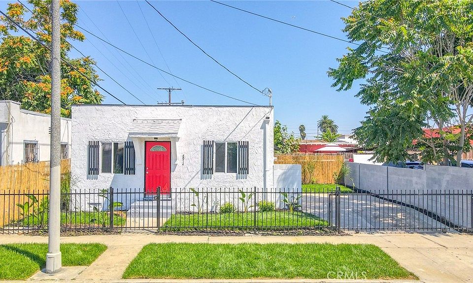 1st image of 8914 Stanford Ave