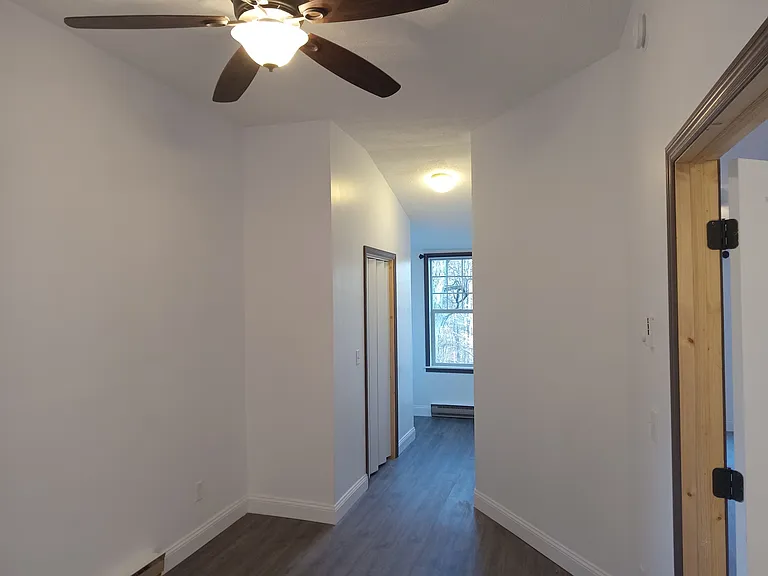 39 Carolina Hts #B — Photo 9
