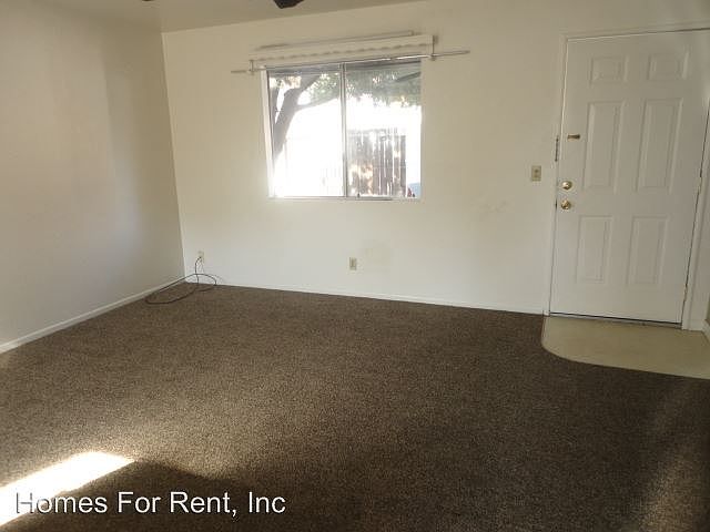 2nd image of 168 N G St