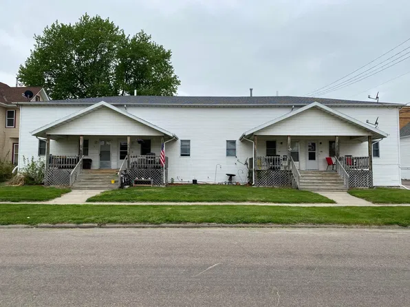 104 S 9th St #1-4, Norfolk, NE 68701