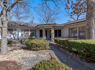 37 Abingdon Ln, Bella Vista, AR 72715