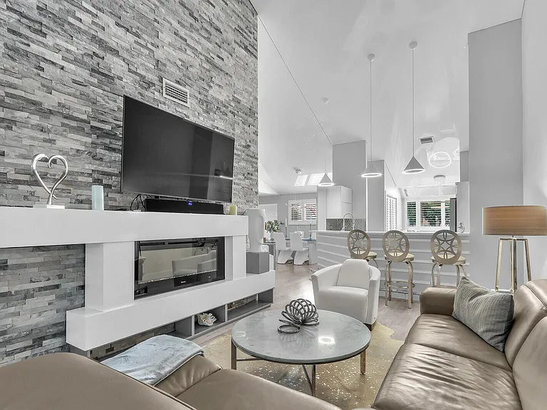 204 Sea Oats Dr #F — Photo 9
