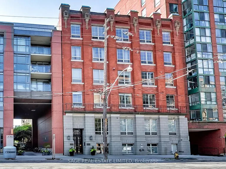 781 King St W #508 — Photo 1