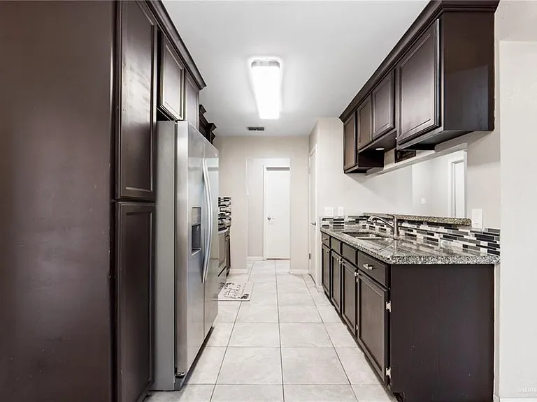 3501 Westway Ave — Photo 4