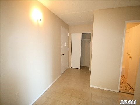 3rd image of 135 Post Ave APT 1N