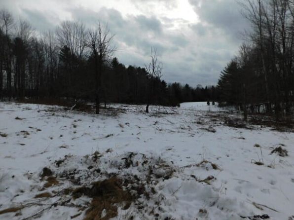 755 Airport Road, Dexter, ME 04930