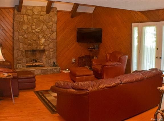 5th image of 206 Merrywood Dr
