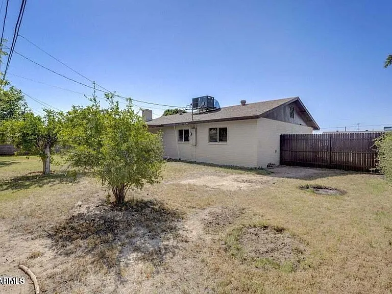 6310 W Berridge Ln — Photo 23
