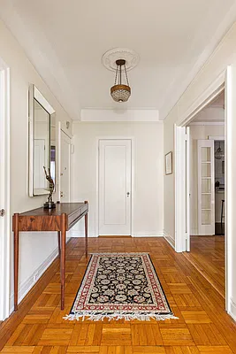 Sold by Compass | media 5
