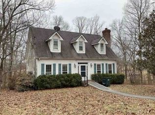 204 Plantation Ct, Dickson, TN 37055