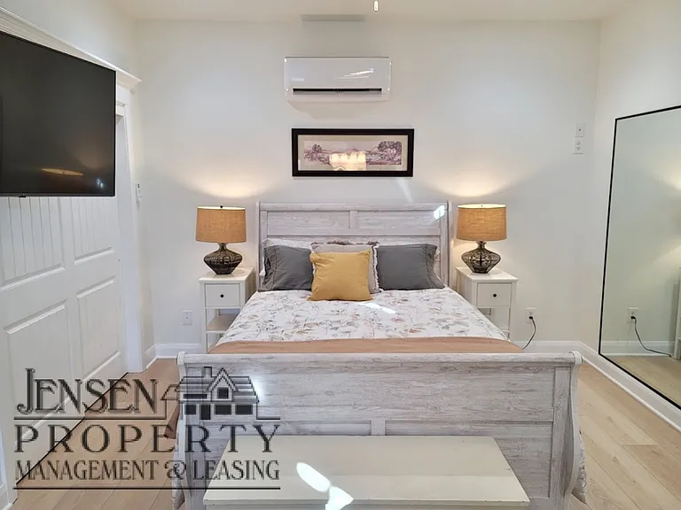 255 S 1150 W — Photo 18