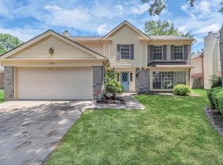15918 Pinyon Creek Dr, Houston, TX 77095