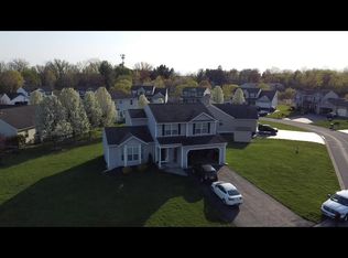 5296 Medasano Cir, Clay, NY 13041