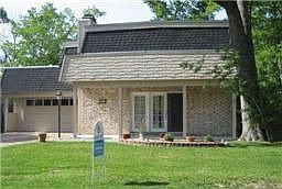 1st image of 403 Wildwood Dr