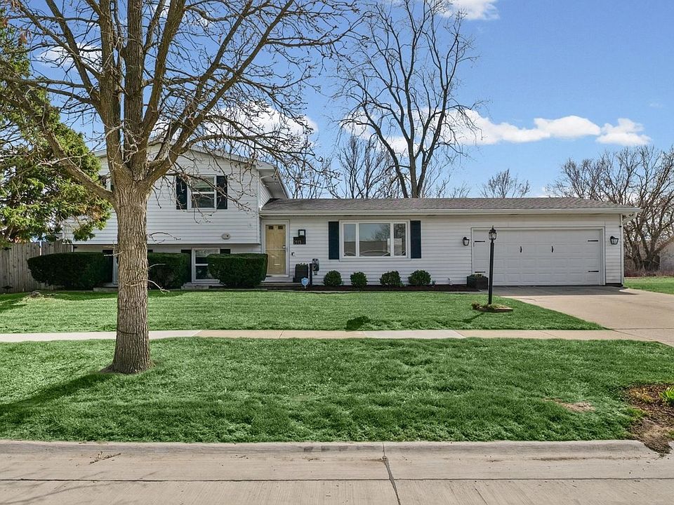 1st image of 2113 Sumac Dr