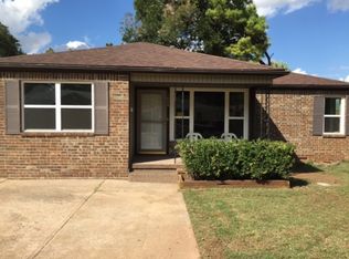 1608 W Choctaw Ave, Chickasha, OK 73018