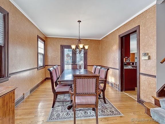 4th image of 928 S Ashland Ave