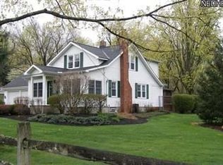 7651 Chagrin Rd, Chagrin Falls, OH 44023