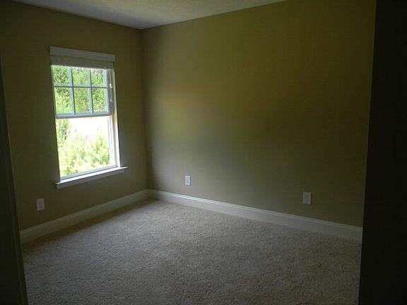 3rd image of 110 Oliver Hardy Ct