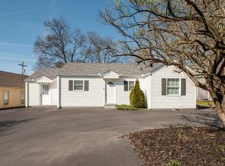 436 E Iris Dr, Nashville, TN 37204