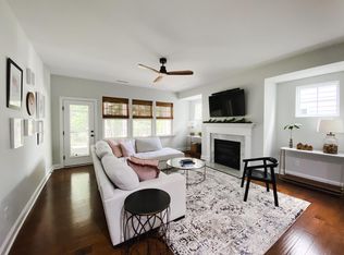 1040 Canyon Shadows Ct, Cary, NC 27519