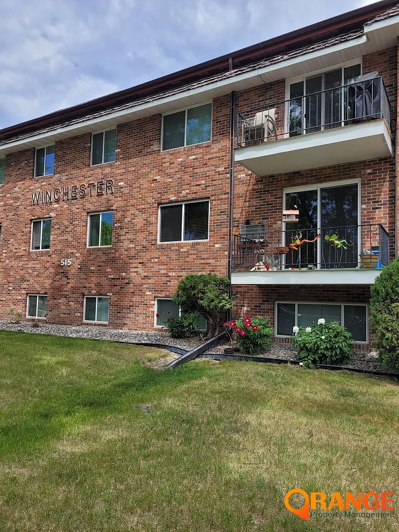 Winchester Apartments — Photo 2