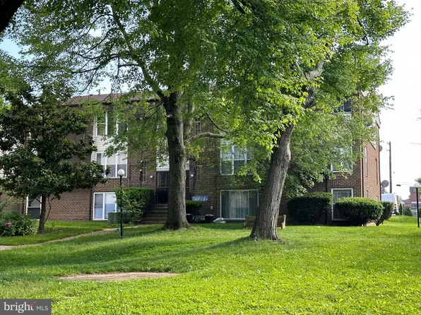 2201 Strahle St APT C203, Philadelphia, PA 19152